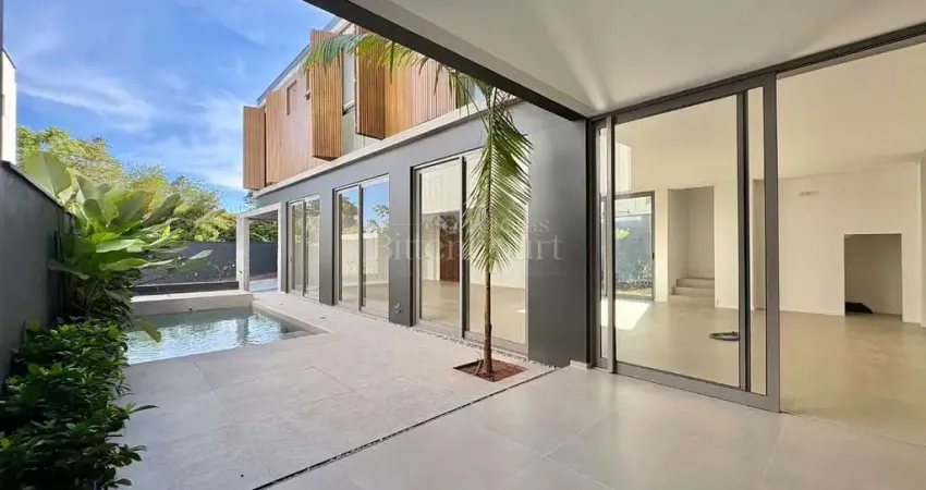 Casa em condomínio fechado com 4 quartos à venda no Glória, Joinville