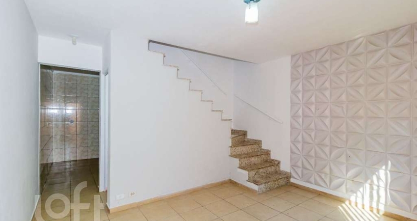 Casa à venda em Penha com 54 m², 2 quartos, 2 suít