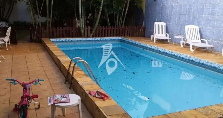 Casa com 3 quartos para alugar na Rua Xiririca, 694, Vila Carrão, São Paulo