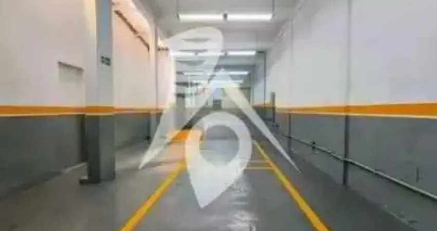 Galpão no Ipiranga, 310m², 4 Banheiros