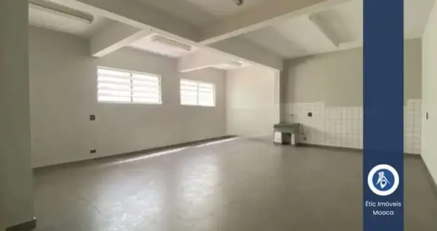 Casa comercial para alugar na Rua Serra de Jairé, 905, Quarta Parada, São Paulo