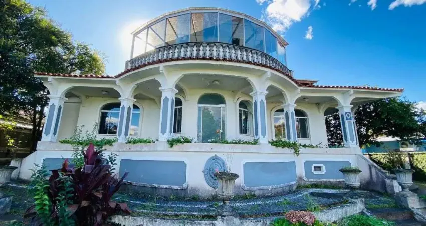 Casa comercial com 12 salas para alugar na Avenida Prefeito Erasto Gaertner, 1381, Bacacheri, Curitiba