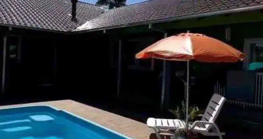 Casa com 3 quartos à venda na Estrada Geral Da Gamboa, 7150, Vila da Glória, São Francisco do Sul