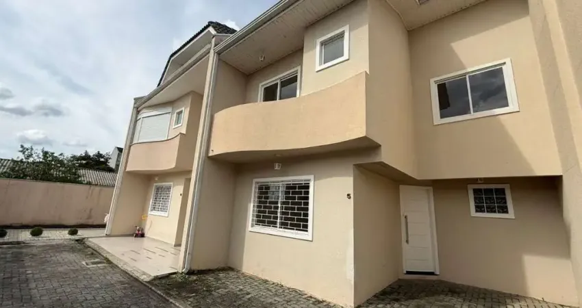 Casa com 3 quartos para alugar na Rua Guglielmo Marconi, 223, Bairro Alto, Curitiba