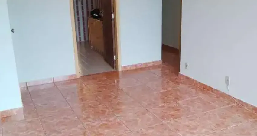 Sobrado para Venda em Ribeirão Preto, Parque Residencial Cândido Portinari, 2 dormitórios, 2 banheiros, 2 vagas