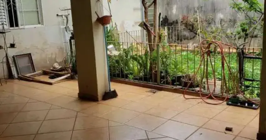 Casa para Venda em Ribeirão Preto, Independência, 4 dormitórios, 1 suíte, 3 banheiros, 1 vaga