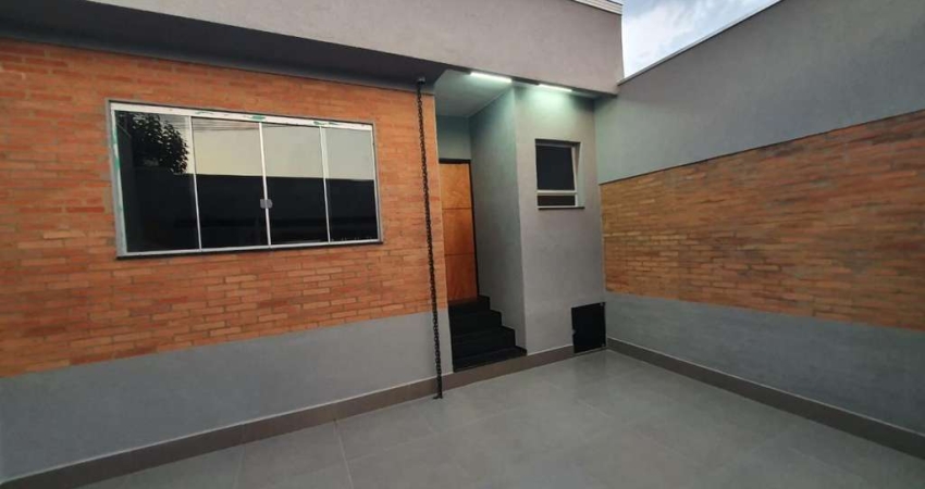 Casa para Venda em Jardinópolis, Centro, 2 dormitórios, 1 suíte, 2 banheiros, 1 vaga