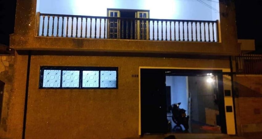 Casa / Sobrado para Venda em Ribeirão Preto, Vila Tibério, 4 dormitórios, 2 suítes, 4 banheiros, 1 vaga