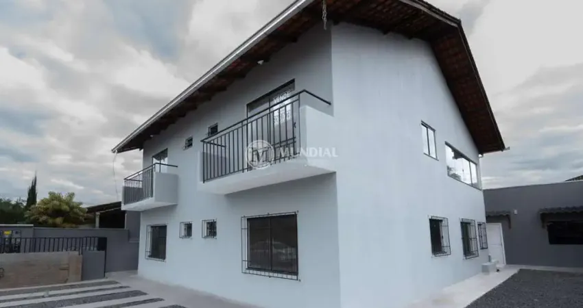 Casa diferenciada para venda em joinville , Boehmerwald, Joinville - SC
