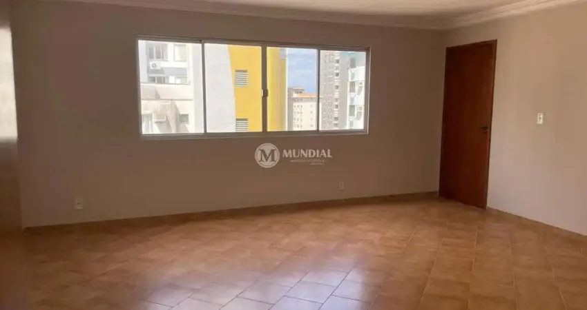 Apartamento com 3 quartos para alugar na Rua 3100, 210, Centro, Balneário Camboriú