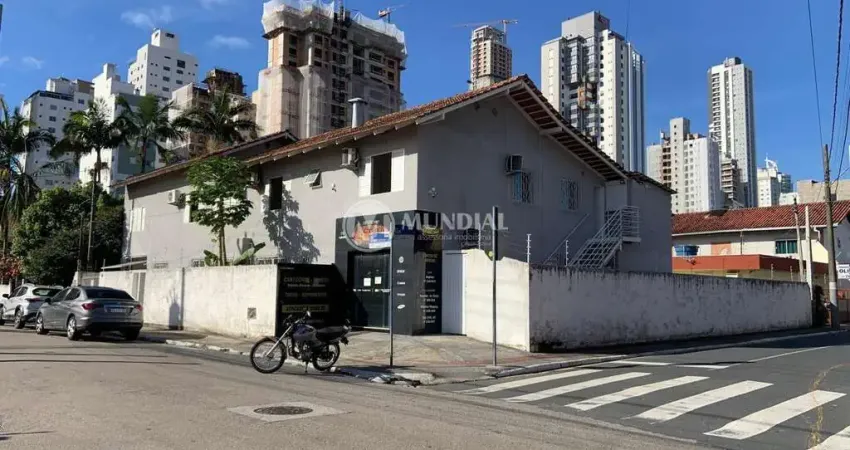 PrÉdio a venda no centro de balneÁrio , Centro, Balneário Camboriú - SC