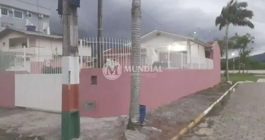 Casa com piscina para venda em camboriu, santa regina, camboriú - sc