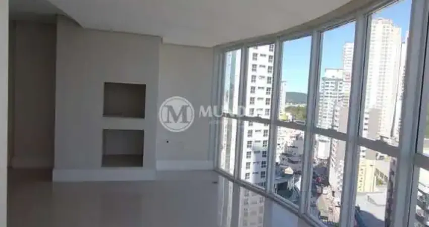 Apartamento novo na quadra mar , centro, balneário camboriú - sc