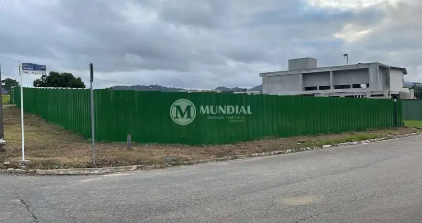 Terreno à venda na Rua Ivo José Rebello, 610, Santa Regina, Camboriú