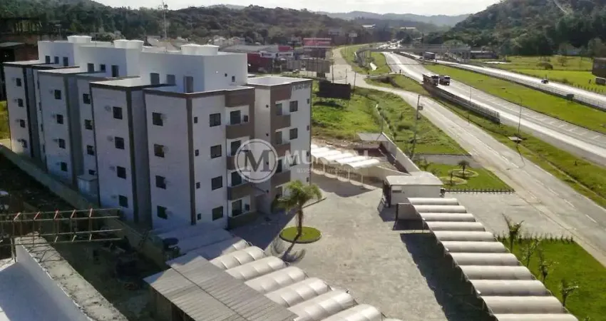 À 2km da faculdade avantis, Várzea do Ranchinho, Camboriú - SC