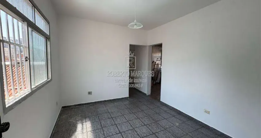 Apartamento à venda na Praia Grande, localizado no bairro do Boqueirão, composto por 02 dormitórios, sala ampla ,bela cozinha planejada bem arejada, banheiro social e 01 vaga de garagem coletiva