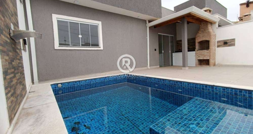 Casa Geminada com 2 Suítes e Piscina em Cibratel II, Itanhaém - R$ 439.000