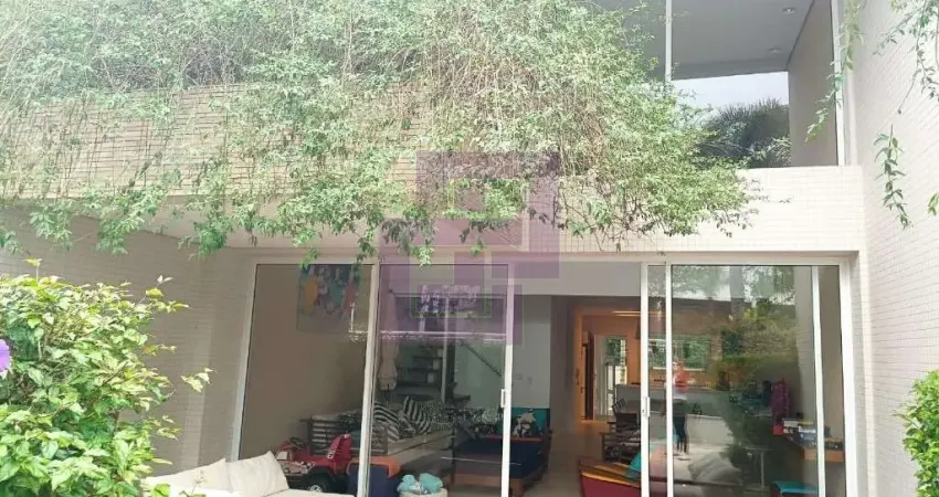 Belissima casa em condominio fechado na praia do pernambuco !!!!