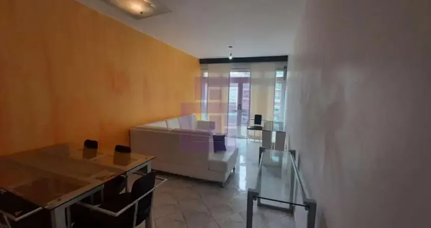 Pitangueiras, pe na areia. proximo ao resturante avelinos.