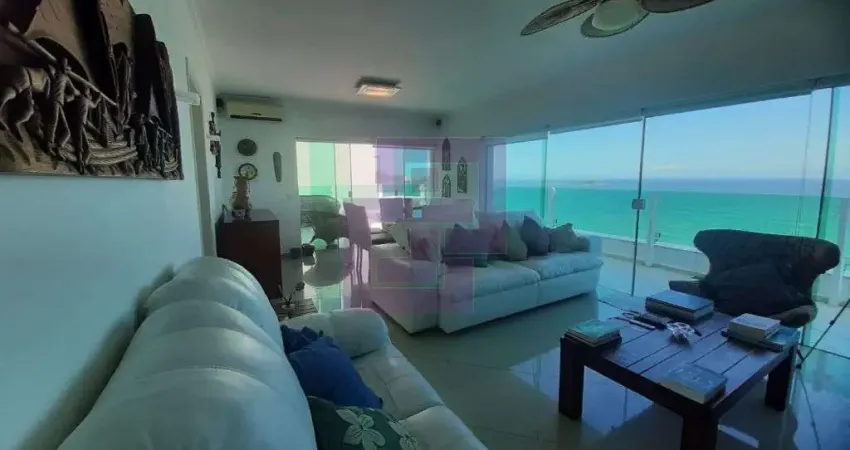 Cobertura penthouse com piscina e churrasqueira , com linda vista para o mar!!!