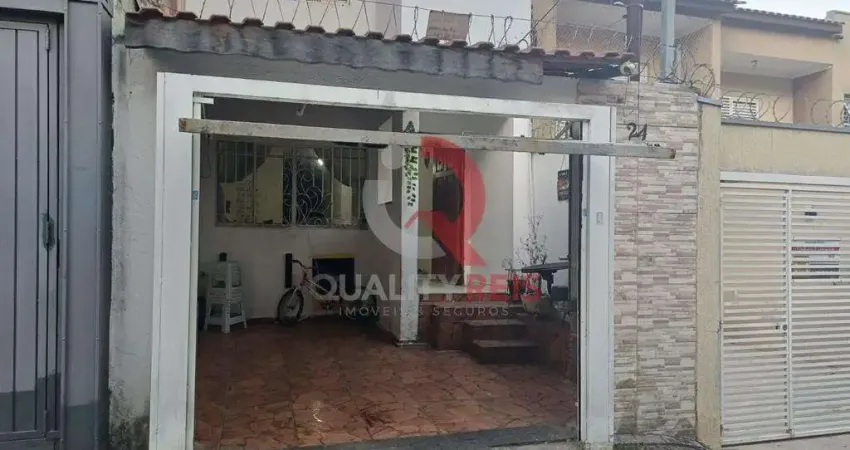 Excelente sobrado a venda no bairro penha da frança!!! possui: 2 quartos, sala para dois ambientes, cozinha bem ampla, quartos grandes, um porão nos fundos, lavanderia, uma vaga de garagem, próximo ao