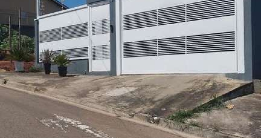 Casa para Venda em Bragança Paulista, Jardim Vista Alegre, 3 dormitórios, 1 suíte, 3 banheiros, 2 vagas