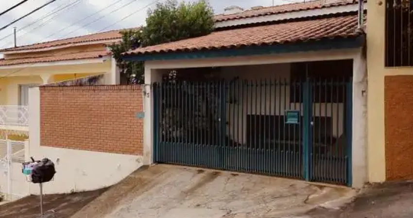 Casa para Venda em Bragança Paulista, Jardim Europa, 3 dormitórios, 1 suíte, 2 banheiros, 2 vagas