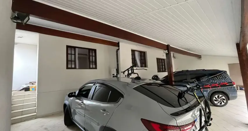 Casa para Venda em Bragança Paulista, Altos de Bragança, 3 dormitórios, 1 suíte, 3 banheiros