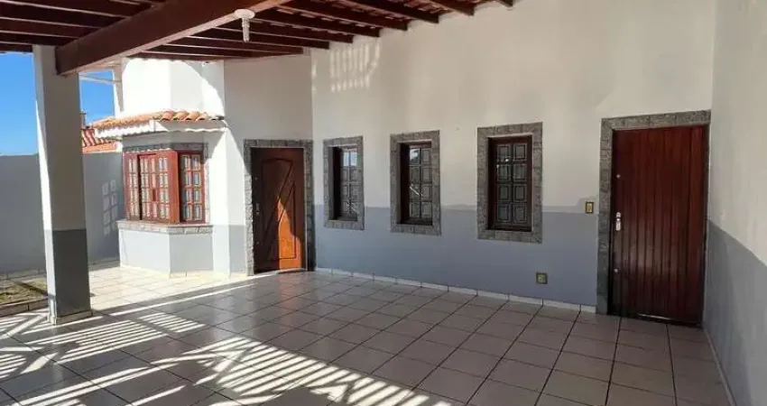 Casa à venda em Bragança Paulista, Jardim Europa, com 3 quartos