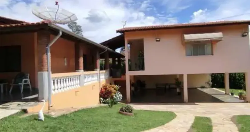 Chácara à venda em Socorro, Lavras de Baixo, com 3 quartos, com 3000 m²