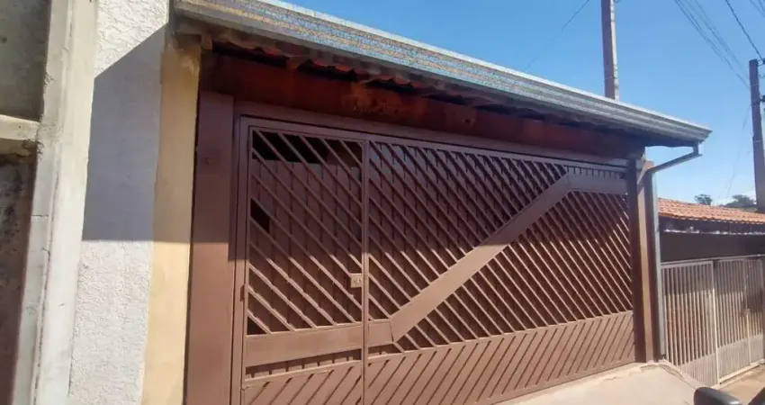 Casa para Venda em Bragança Paulista, Jardim São Lourenço, 2 dormitórios, 1 banheiro, 2 vagas