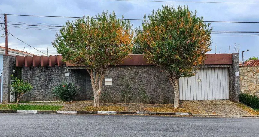 Casa para Venda em Bragança Paulista, Jardim America, 3 dormitórios, 1 suíte, 4 banheiros, 6 vagas