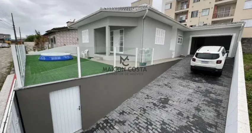 Casa com 3 quartos à venda na Servidão Tomaz João do Amaral, Serraria, São José