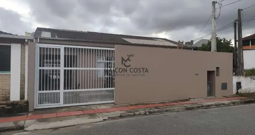Casa com 3 quartos à venda no Areias, São José 