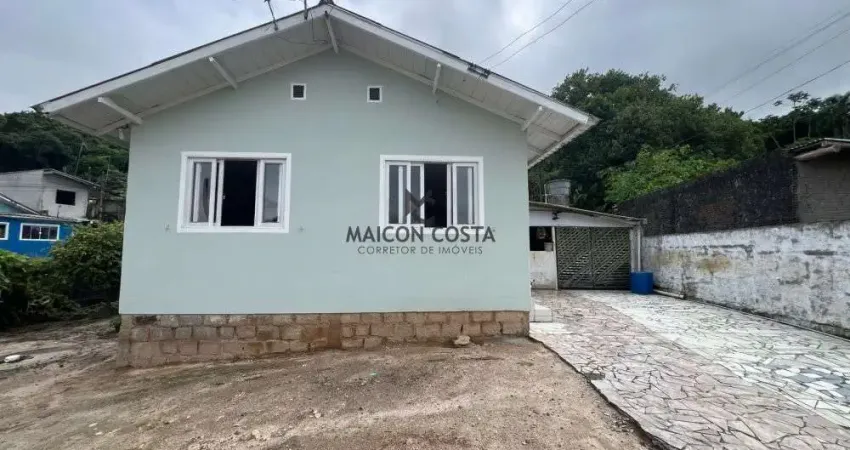 Casa com 3 quartos à venda na Rua Hermínio Silvy, Tijuquinhas (Guaporanga), Biguaçu
