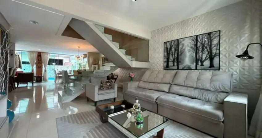 Casa com 3 quartos à venda na Avenida Deltaville, 150, Beira Rio, Biguaçu