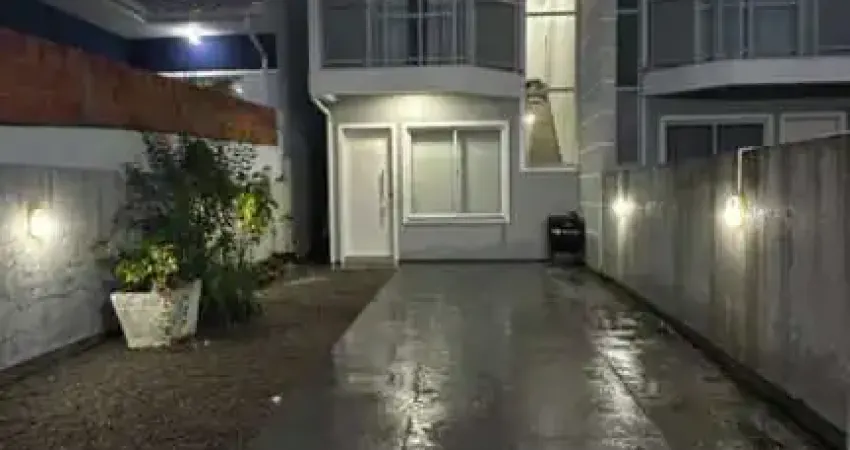 Casa com 2 quartos à venda na Rua Valdir Maran, Bela Vista, Palhoça