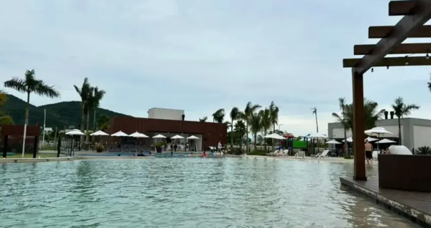 Terreno à venda na Avenida Deltaville, sn, Beira Rio, Biguaçu