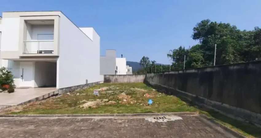 Terreno à venda na Avenida Wilson Castelo Branco, Beira Rio, Biguaçu