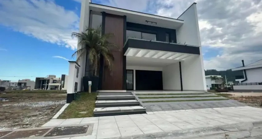 Casa com 3 quartos à venda na Avenida Deltaville 00, 00, Beira Rio, Biguaçu