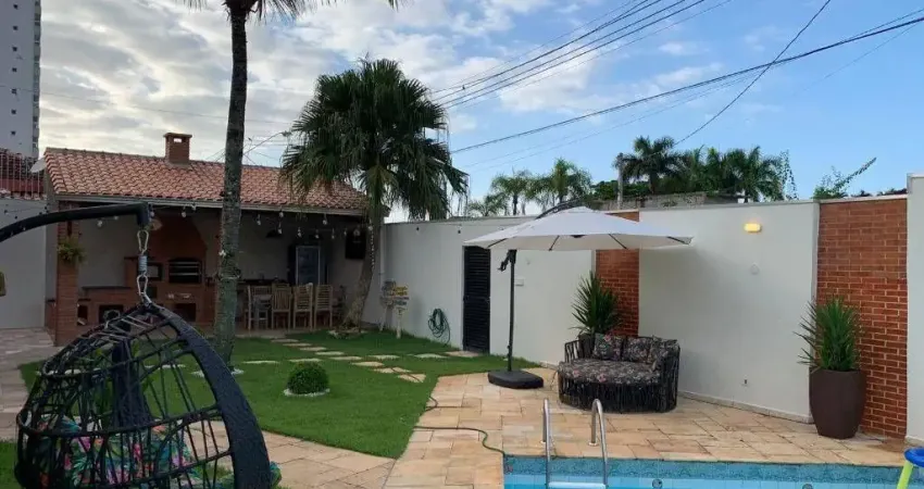 Casa com 3 quartos à venda na Rua Jamil Issa, 10, Balneário Flórida, Praia Grande