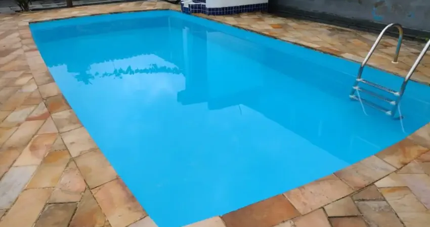 Edicula a 100 metros da Praia no Jardim Real em Praia Grande - SP - RP461