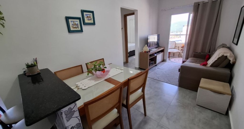 Apartamento 2 Quartos Mobiliado a 250 metros mar na Vila Caiçara em Praia Grande - RP658