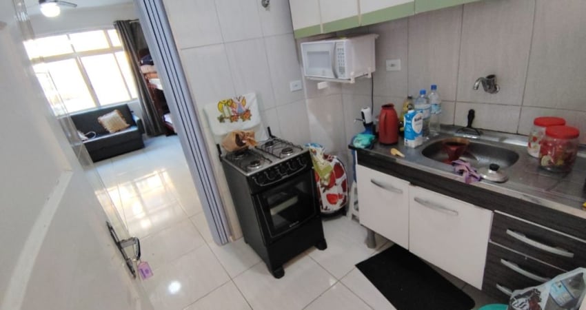 Vila Caiçara, kitchinete, prédio frente para o mar