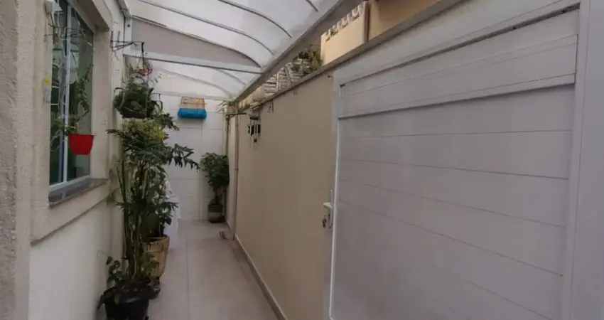 Casa 2 quartos - Lado Praia na Vila Caiçara em Praia Grande - RP672