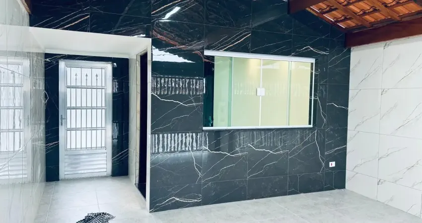 Casa com 2 quartos à venda na Vila Caiçara, Praia Grande 