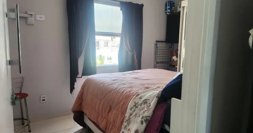 “apto 1 dorm no boqueirão a poucos metros da praia – r$ 228 mil'