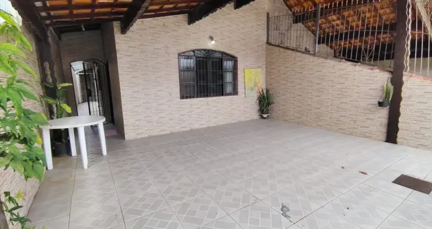 Casa geminada  no jd imperador ,praia grande sp sendo 2 dormitórios com suite, r$ 180.000,00 de entrada