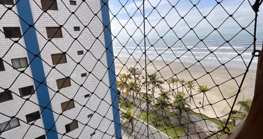 Apto 2 dormitórios com vista para o mar em prédio frente ao mar