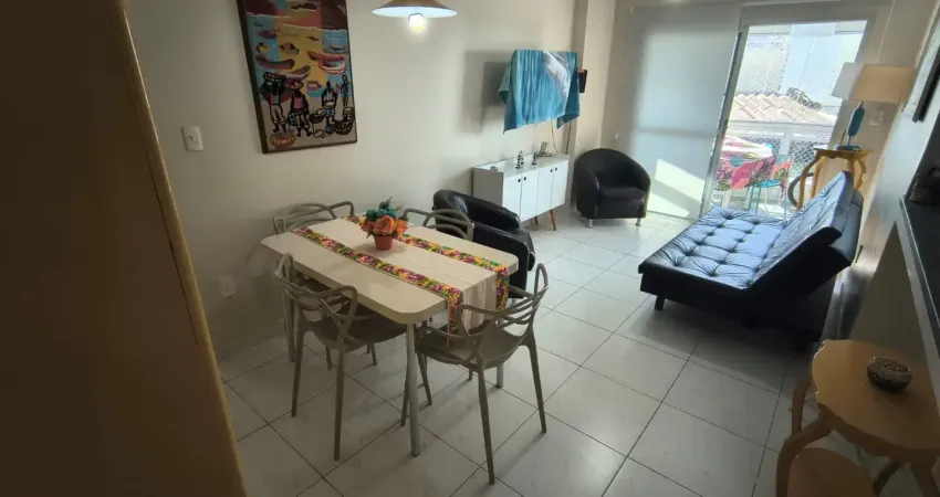 Vila caiçara, excelente apto, 2 dorms, suite, sacada, prédio frente para o mar